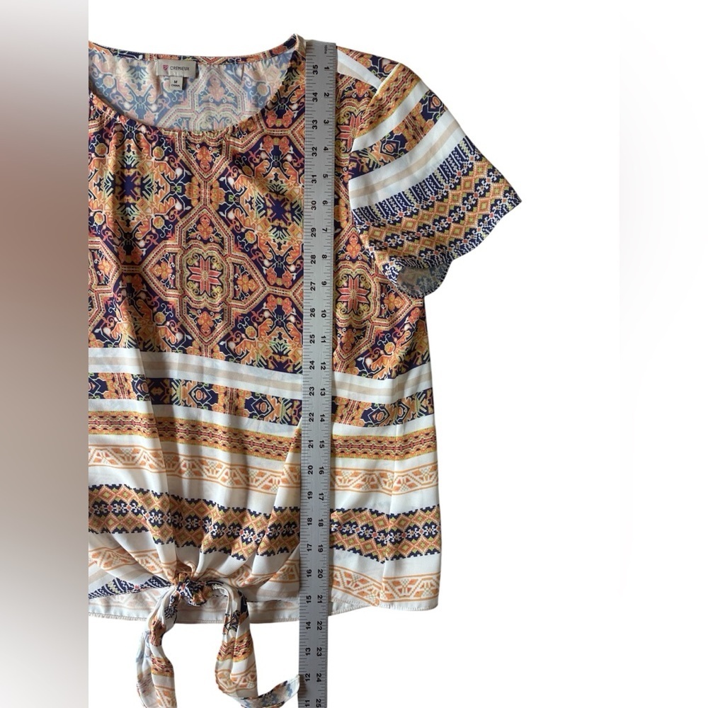 Cremieux Short Sleeve, Tie Front Blouse, Size Medium, Lightweight, Worn Once - Picture 4 of 8